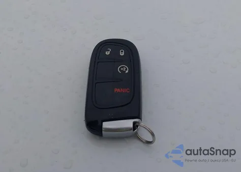 2018 Jeep Cherokee Latitude Plus Fwd from USA, damaged, VIN 1C4PJLLB5JD595089